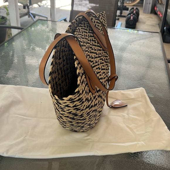 Mark Cross Arc Raffia Basket Tote NWOT - Picture 13 of 16